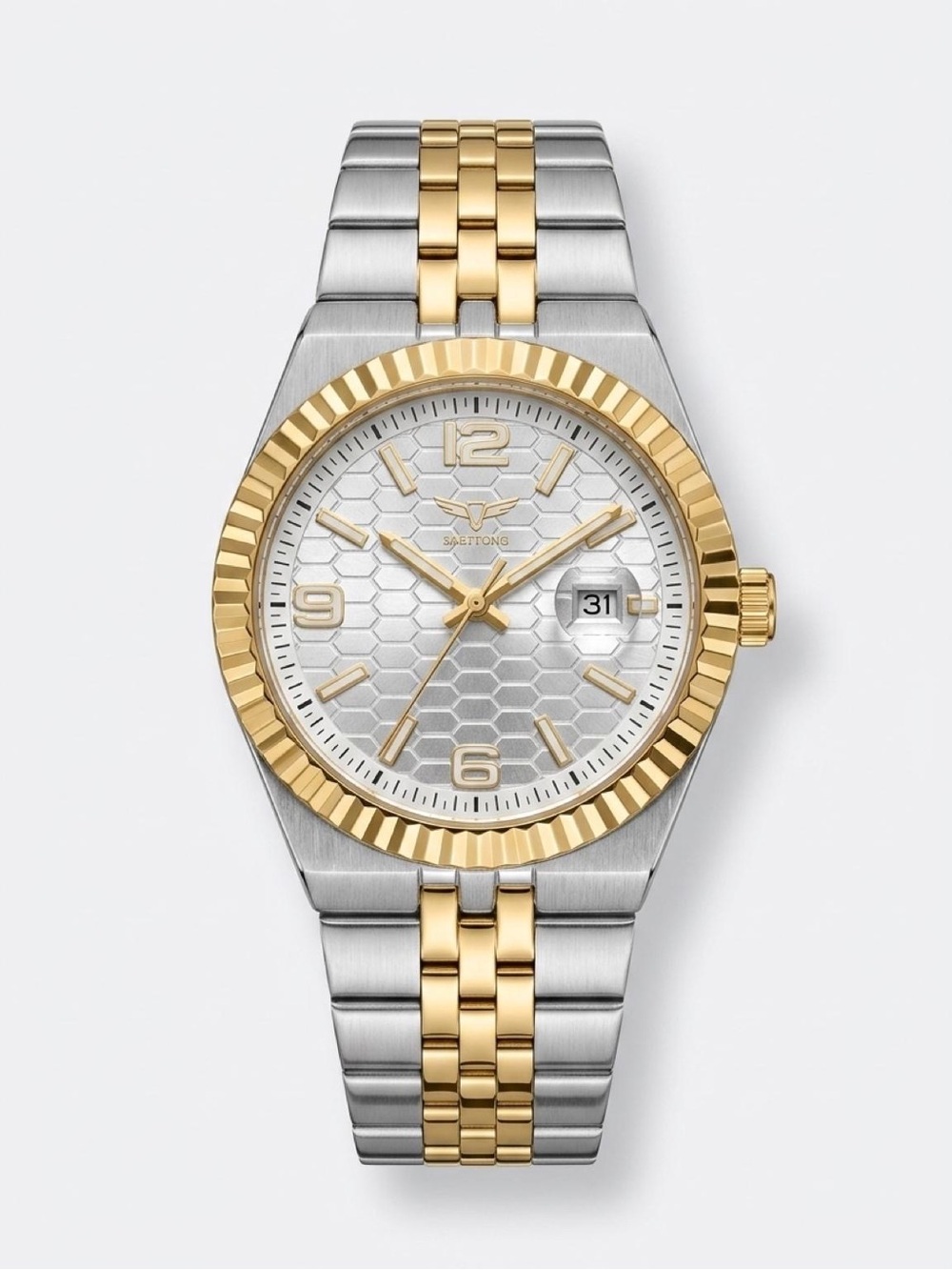 Invicta Specialty Two-Tone Silver and Gold Men's Bracelet Watch 40mm Luxurious
